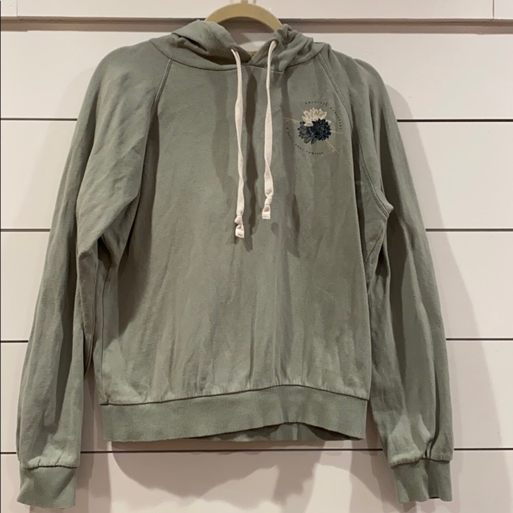 O’Neill green sweatshirt